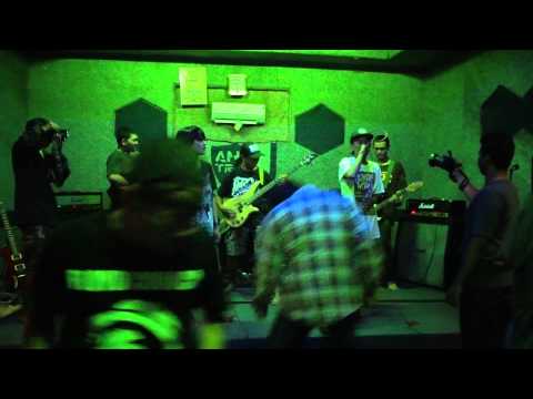Rotten Colony - Rasis Live At Antrax Studio Yogyakarta 2013
