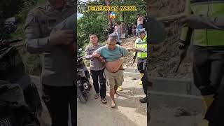 Download lagu pencurian mobil kasihan banget si bapa, kerjalah bapak jangan nyuri 😭👊 #videos #videos #viral mp3