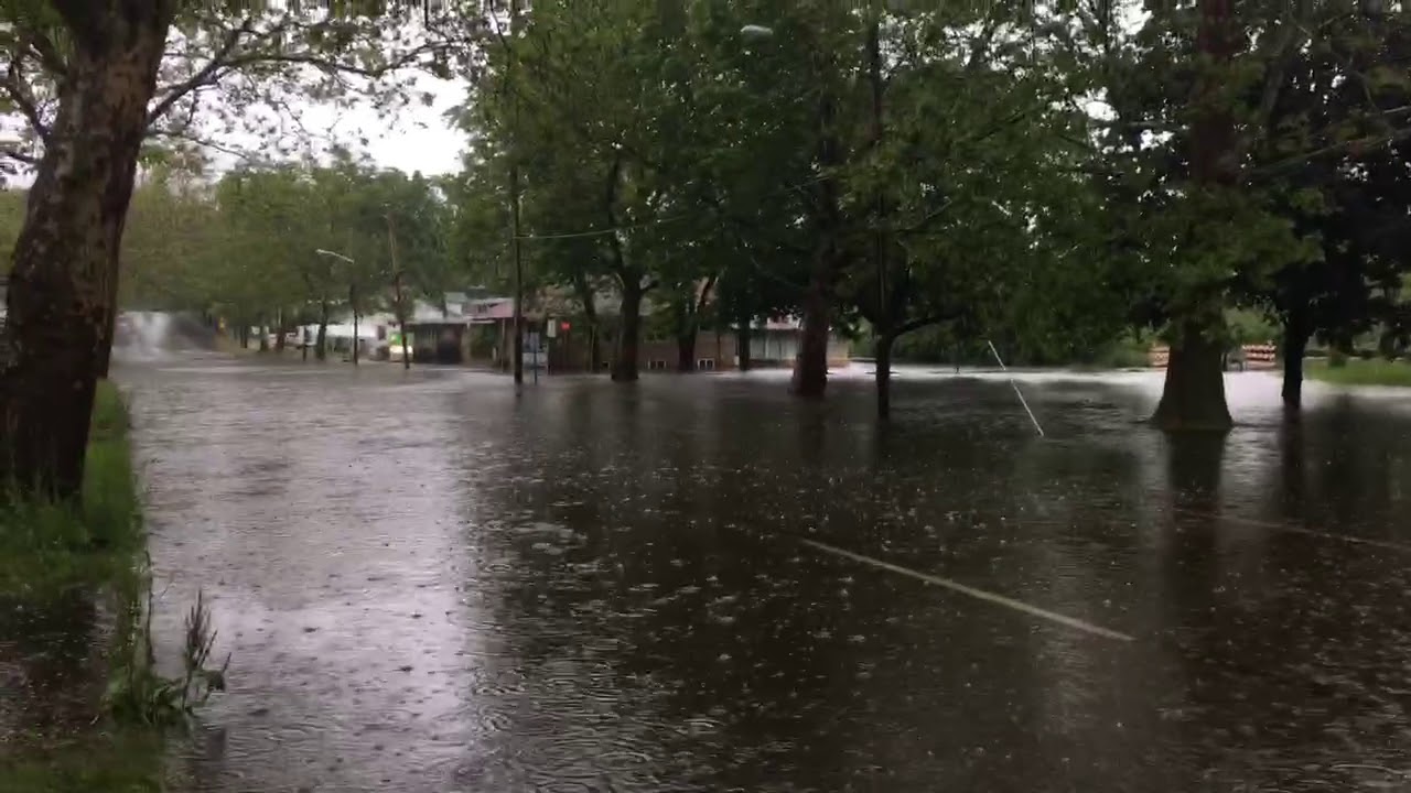 Flooding closes multiple roads in Kalamazoo