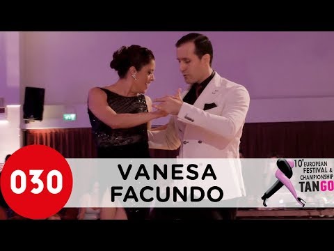 Vanesa Villalba and Facundo Pinero – Violetas #VanesayFacundo