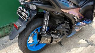 Download lagu Pengecekan suara Yamaha Aerox 155 dengan knalpot Akrapovic M1 GP berbahan karbon asli dan pelindung panas. mp3 Download lagu Pengecekan suara Yamaha Aerox 155 dengan knalpot Akrapovic M1 GP berbahan karbon asli dan pelindung panas. mp3