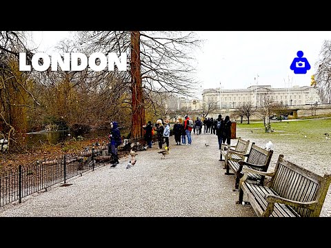 LONDON SNOW 2026 ⛄ Regent Street to Buckingham Palace | Rare Winter Walk Storm Goretti [4K HDR]