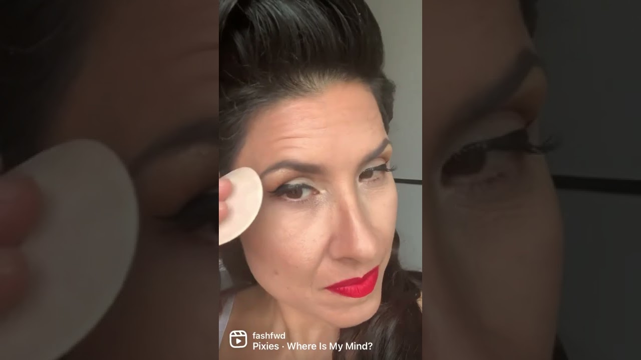 How to Pin Up Girl with Hair, Makeup and Wardrobe Details