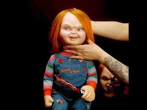 Trick or treat studios /ULTIMATE CHUCKY / PLUSH BODY GOOD GUY - Pre - order / Pedido antecipado.