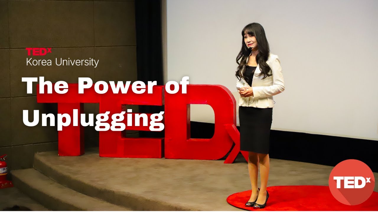 Digital Overabundance: The Power Of Unplugging | Eun Kyung Shin | TEDxKorea University