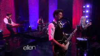 Gin Wigmore Performs &#39;Black Sheep&#39;2069