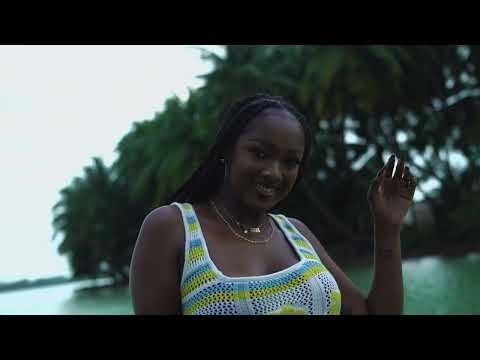 Goldn.B - Ding Dong ( Clip Officiel )