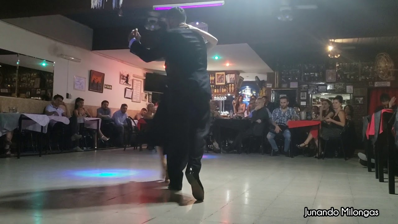 SEBASTIAN ACOSTA & LAURA D'ANNA