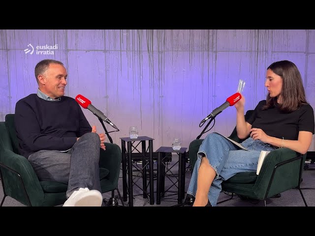 Vídeo relacionado con Gazako istorioak: Bizitza gerren artean (Saiakera Book 83) (Basque Edition)
