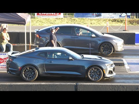 ZL1 Camaro vs Tesla model X - drag racing