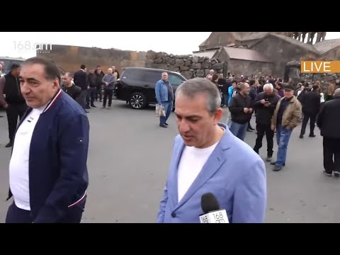 Սադրեք, դավայ․ ՔՊ-ական պատգամավորը Հովհաննավանքի բակում ներկայություն է ապահովում