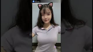 《TikTok》変顔巨乳