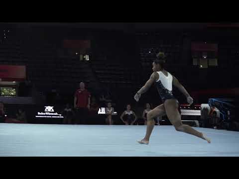 Taeja James GBR FX - 2019 World Championships in Stuttgart