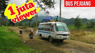 Download lagu ful wanita🔴Berani naik BUS ini !!Pangalengan-Gunung Papandayan`satu 1nya mp3