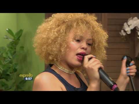 Patty Monroe Performs "Castles" LIVE!