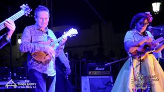 La Santa Cecilia, feat. John Paul Jones - &quot;La Morena&quot;