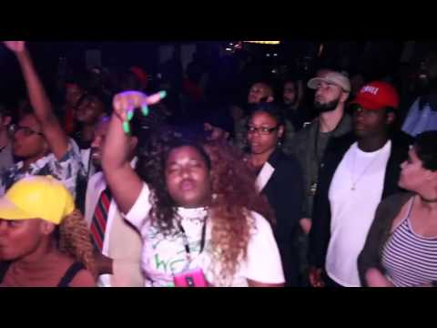 Queen Q Performs at Coast 2 Coast LIVE | NYC Edition 10/26/16