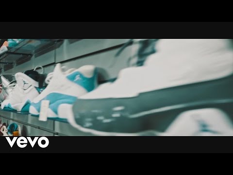 Yowda, Tracy T - Money Made Me Do It