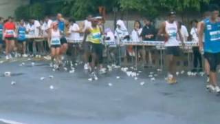 preview picture of video 'Marathon Singapore 2010 | Part 2 of 2 (Keppel Way & Water Station) by market2garden'