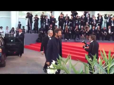 #Venezia73 - Dal Red Carpet c'è Kim Rossi Stuart per Tommaso