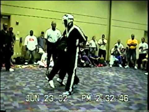Chris Brewster vs  Ronel Williams 2002 Battle of Chicago