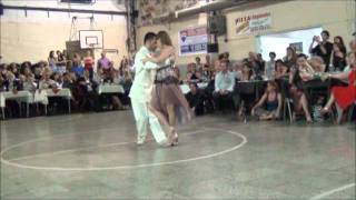 Andrea Misse y Javier Rodriguez bailando SI SOS BRUJO en la MILONGA del AÑO en el SUNDERLAND