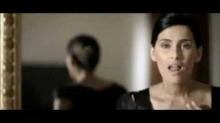 Nelly Furtado - Más - Official Video HQ