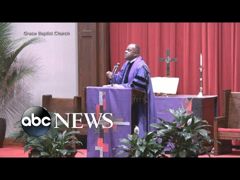 家庭からの礼拝。聖職者はどのようにして新しい普通に適応しているか (Worship from home: How clergy are adapting to the new normal)