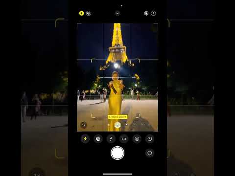 How to take pictures at the Eiffel Tower at night 💛#phototips #eiffeltowerpari