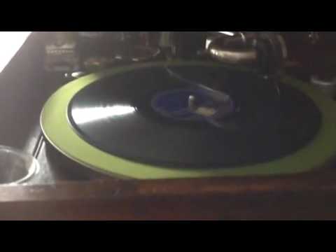 Running wild -foxtrot- Original Memphis five -roaring 20s -78 rpm records