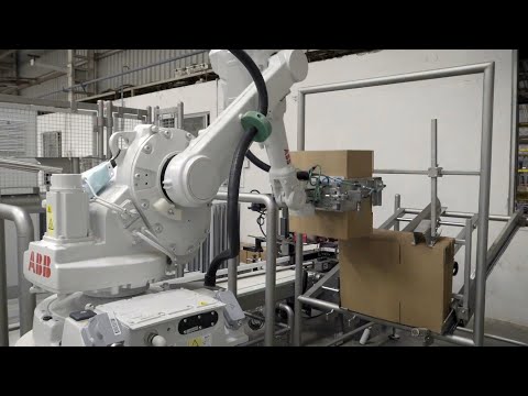 Robotic Box Builders