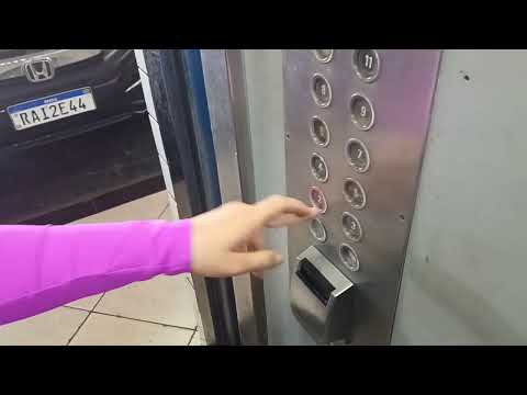 Death Trap! 1992 OTIS ADV-210 Modelinho Traction Elevator at Shopping Mina India at Paraguai