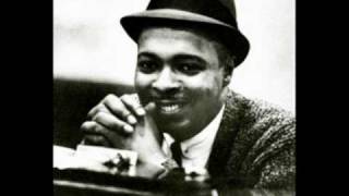 Wynton Kelly's Trio: Escapade