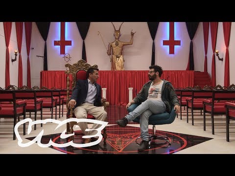 Mengunjungi Kuil Iblis Lucifer di Colombia - INDORAMAL.COM - kuil iblis