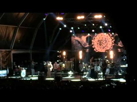 Calle 13 Atrevete Live en Barcelona