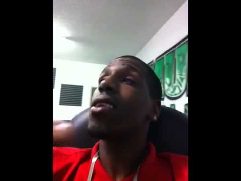 Hunyae bizzle in the studix hunyae t.v