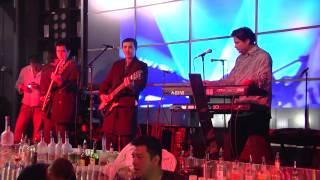 Grupo Ladron "Mi Castigo" Desde El Martini Club En Chicago, IL. Nov. 8, 2013