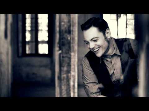 Video thumbnail for El amor es una cosa simple [Latin America Version]