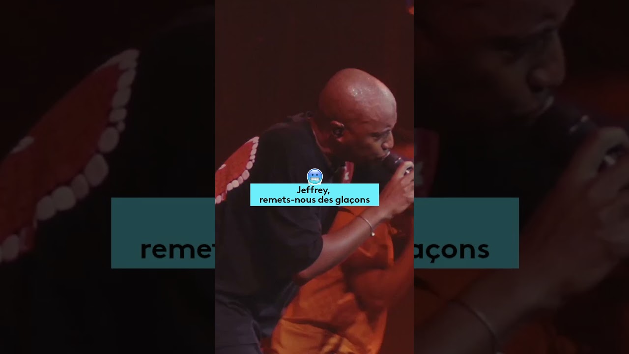 Miniature de la vidéo Jeffrey, remets-nous des glaçons 🧊🕺 Soprano à l'Accor Arena du film Soprano à l'Accor Arena