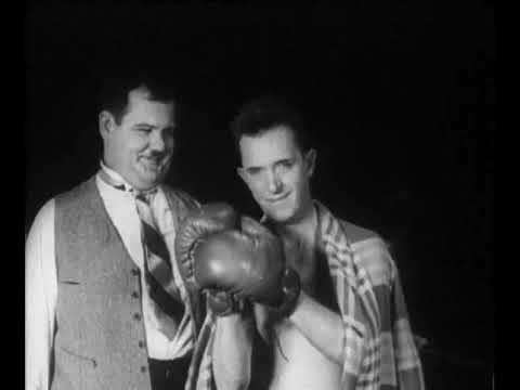 Laurel & Hardy: The Battle Of The Century