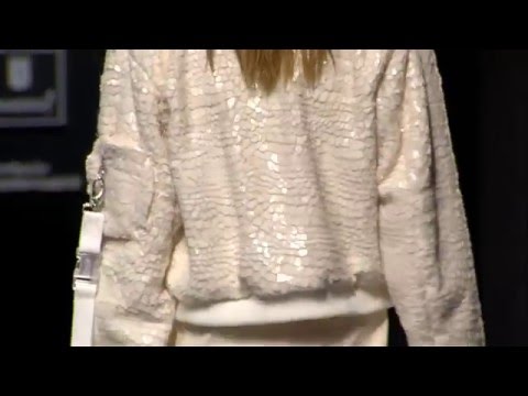 Antonio Sicilia Otoño Invierno 2016/2017 Vídeo MBFWM | Modalia.es