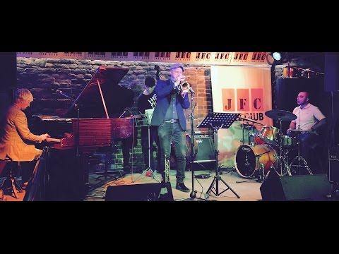 Mikko Gunu Karjalainen/Andrei Kondakov/Grigory Voskoboynik/Garry Bagdasaryan - "Robot's Blues"