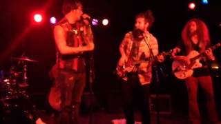 Casey Abrams and James Durbin cover The Beatles &quot;I saw her standing there&quot;