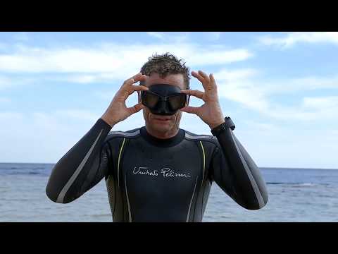 Video Review of the Omer UP-M1 Mask