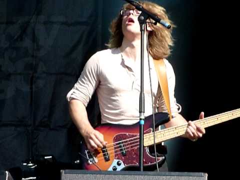 Freaky Age - Every Morning Breaks Out (einde) & Hard To Believe (live) 20/08/2011