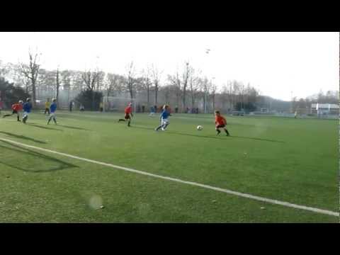 2012_03_24 F2 - Kampong doelpunt Jerry