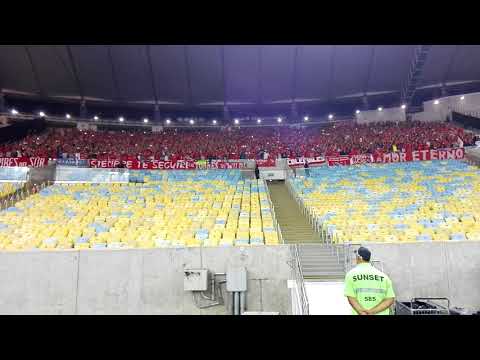 "Flamengo vs Independiente: Así estaba el Maracaná (Final Sudamericana 2017)" Barra: La Barra del Rojo • Club: Independiente