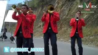 San Lunes - Banda La Trakalosa (detras de camaras)