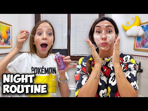 MAMMAGIULIA AND DUGLIACHIARA'S HOLIDAY NIGHT ROUTINE...
