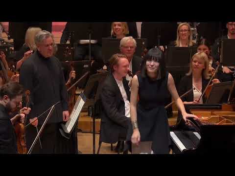 Liszt/Totentanz (Alice Sara Ott)